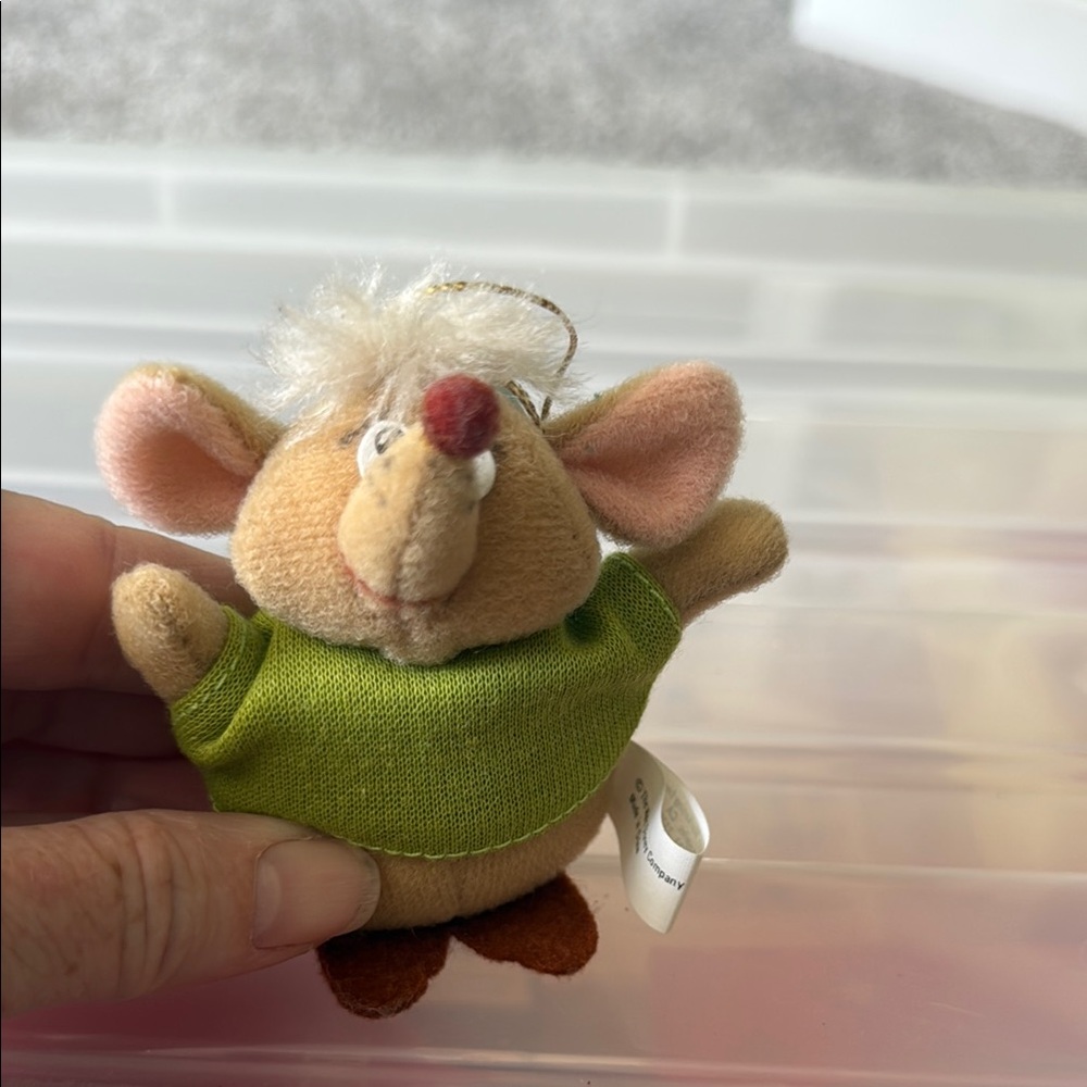 Plush Mouse Ornaments - Gus & Jaq - Picture 4 of 6